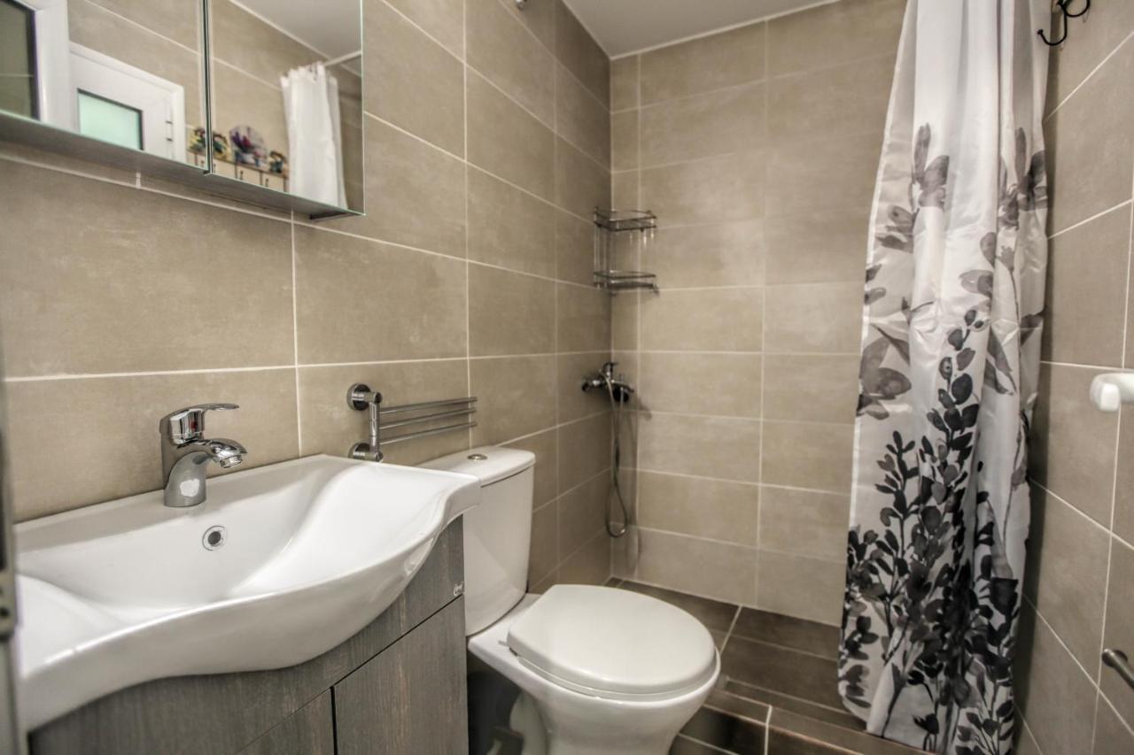 Del Sol #3 Meteora Luxurious Family Suites 卡兰巴卡 外观 照片