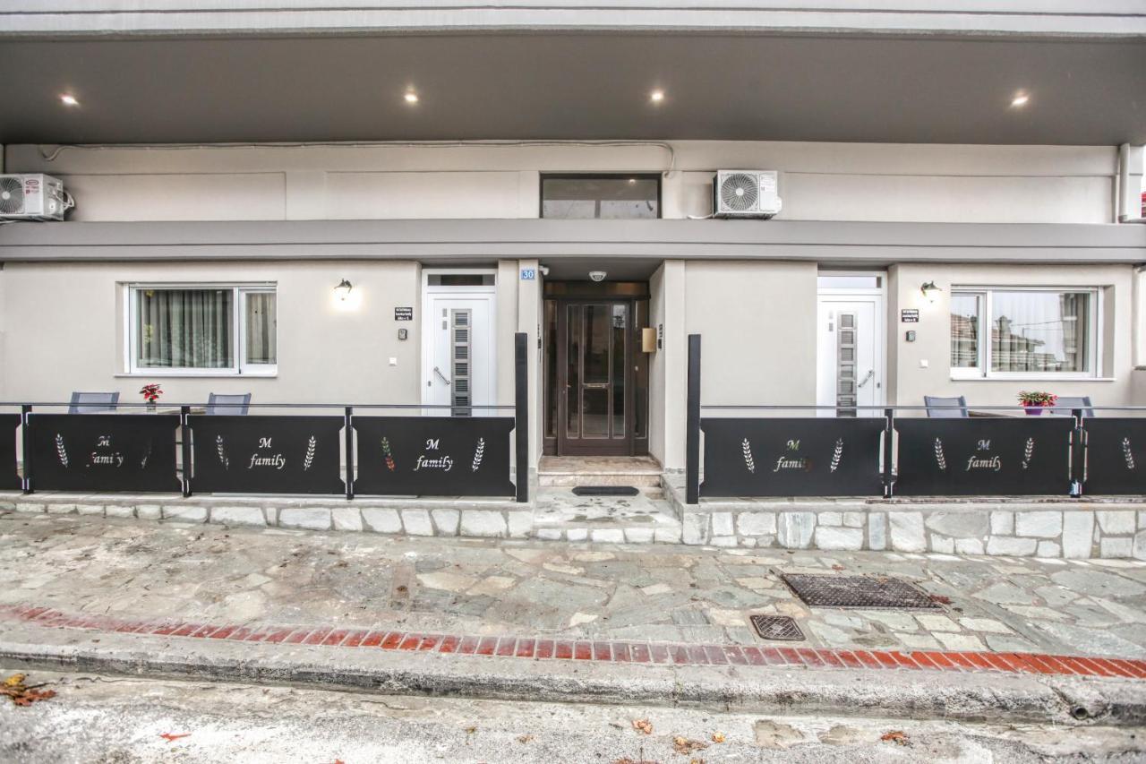 Del Sol #3 Meteora Luxurious Family Suites 卡兰巴卡 外观 照片
